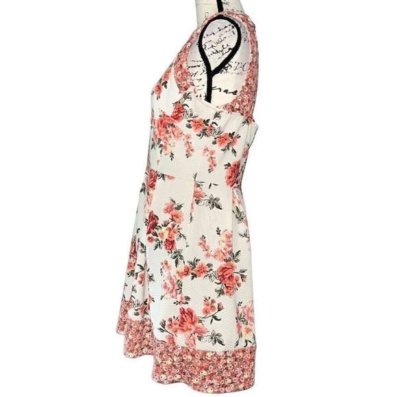 Rewind floral peach dress large - Picture 3 of 5